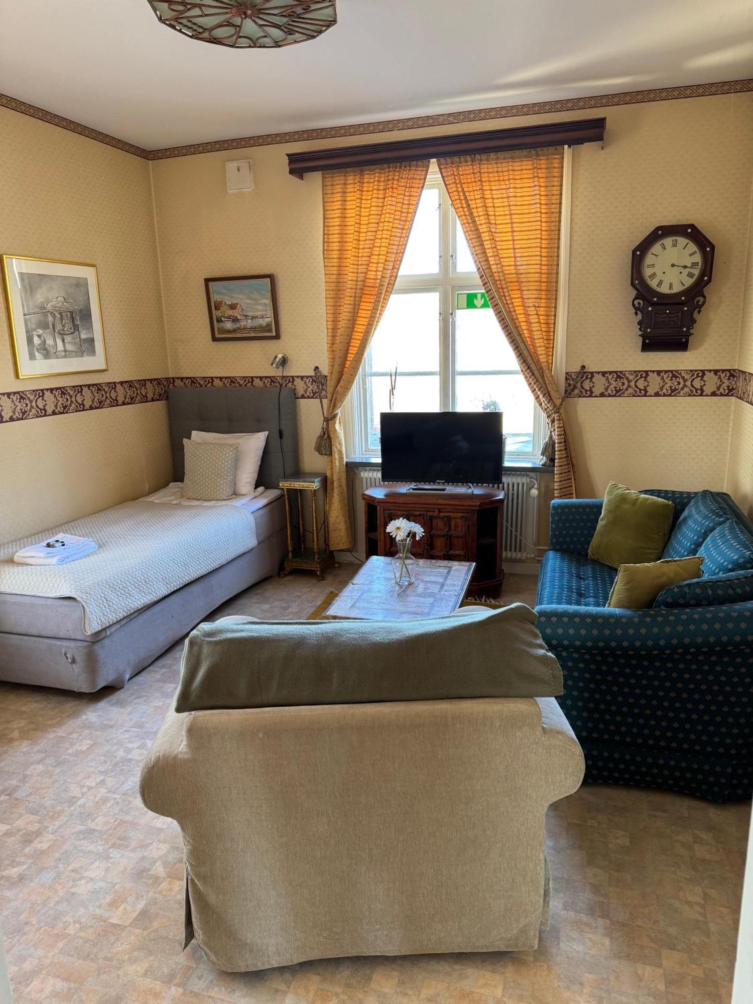 Brunsbo G:A Biskopsgard Hotell & Konferens Skara Εξωτερικό φωτογραφία